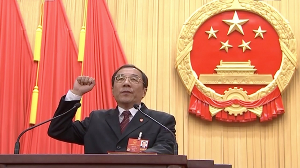 Ông Dương Hiểu Độ được bầu làm Chủ nhiệm Ủy ban Giám sát Quốc gia Trung Quốc tại kỳ họp thứ nhất, Quốc hội Khóa XIII của Trung Quốc tháng 3.2018 - Tân Hoa Xã